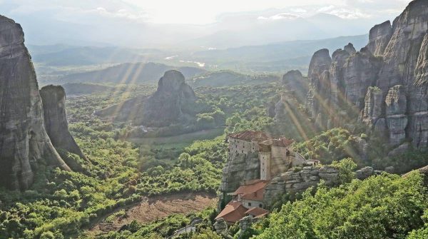 ΚΑΣΤΡΑΚΙ ΧΩΡΙΟ ΜΕΤΕΩΡΑ