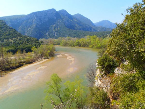 νέστος ποταμός