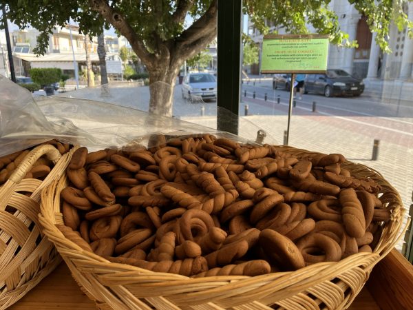 μουστοκούλουρα δαρεμά μαρκόπουλο