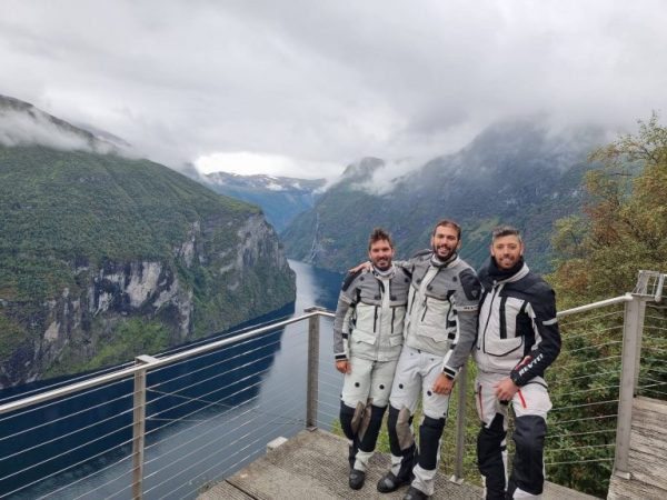 Greek Adventure Riders στη νορβηγία με μηχανή