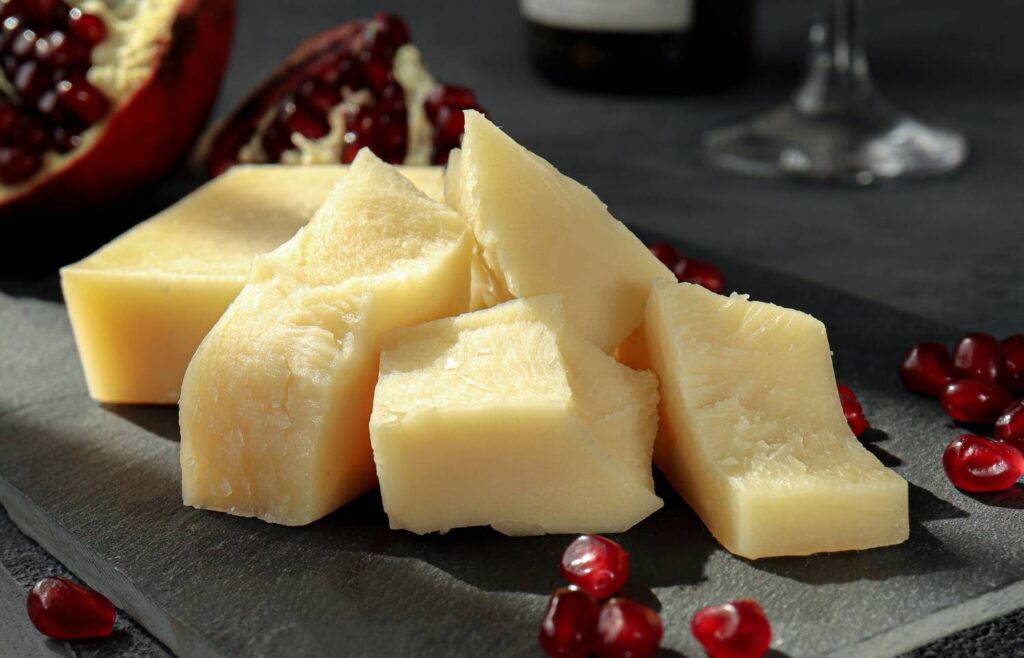 Foodie Alert: Τα ελληνικά τυριά που πρέπει να βάλετε στο τραπέζι σας