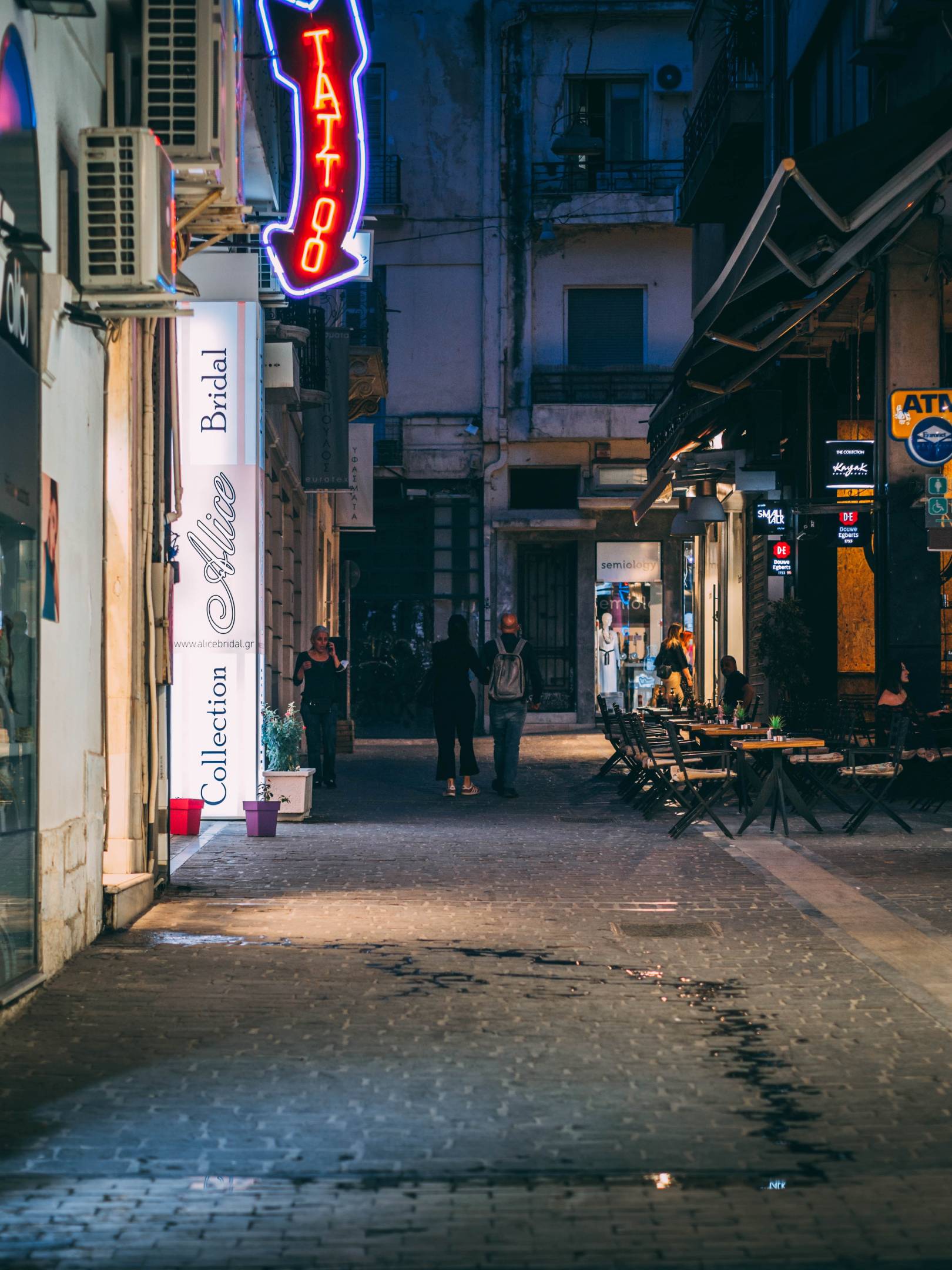 After midnight: Τρεις στάσεις για φαγητό στο κέντρο της Αθήνας