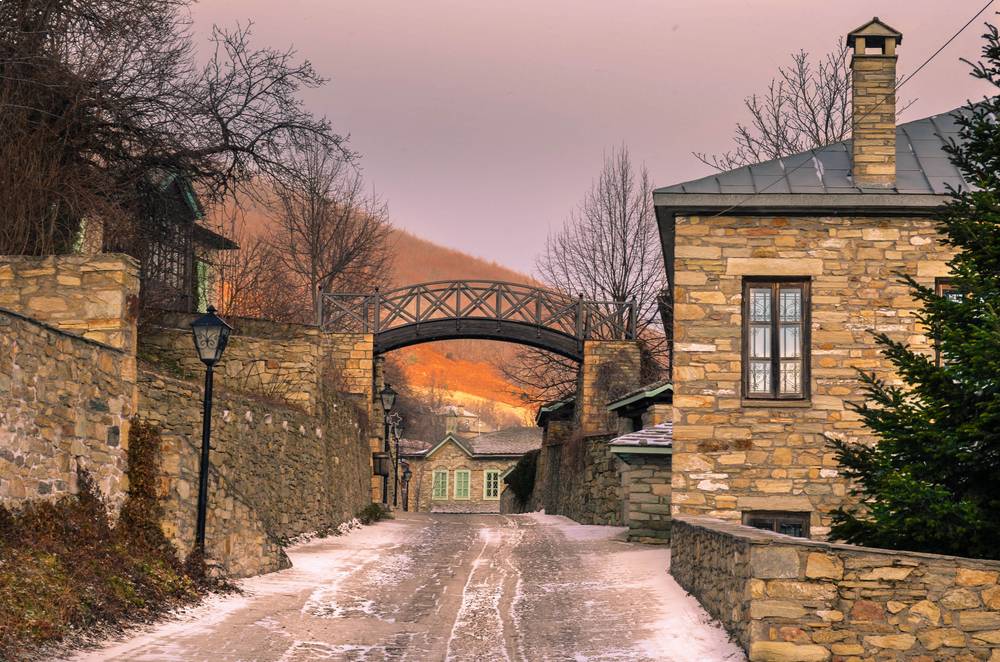 Χειμερινοί προορισμοί: Το Νυμφαίο είναι το παραμυθένιο χωριό που μαγεύει
