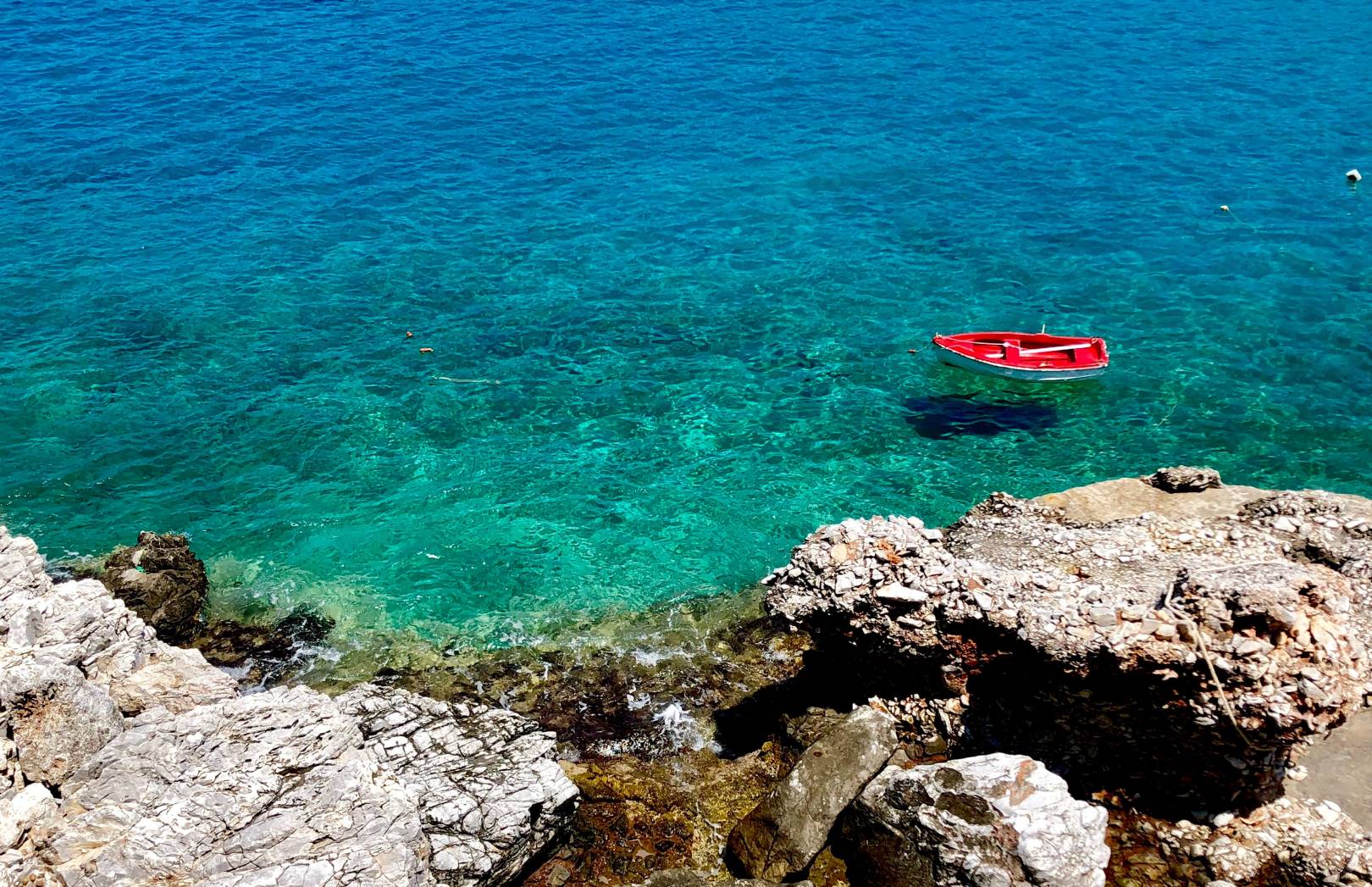 Διακοπές στη Φολέγανδρο: Beach hopping με κυκλαδίτικο αέρα