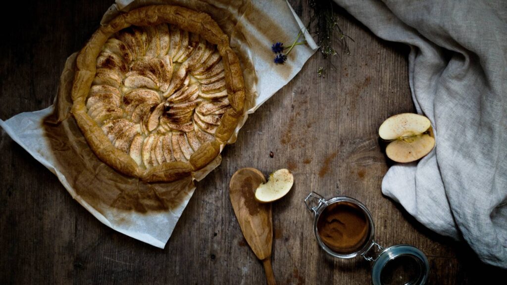 Tarte tatin: Το ιδανικό brunch για τις κρύες και χιονισμένες μέρες