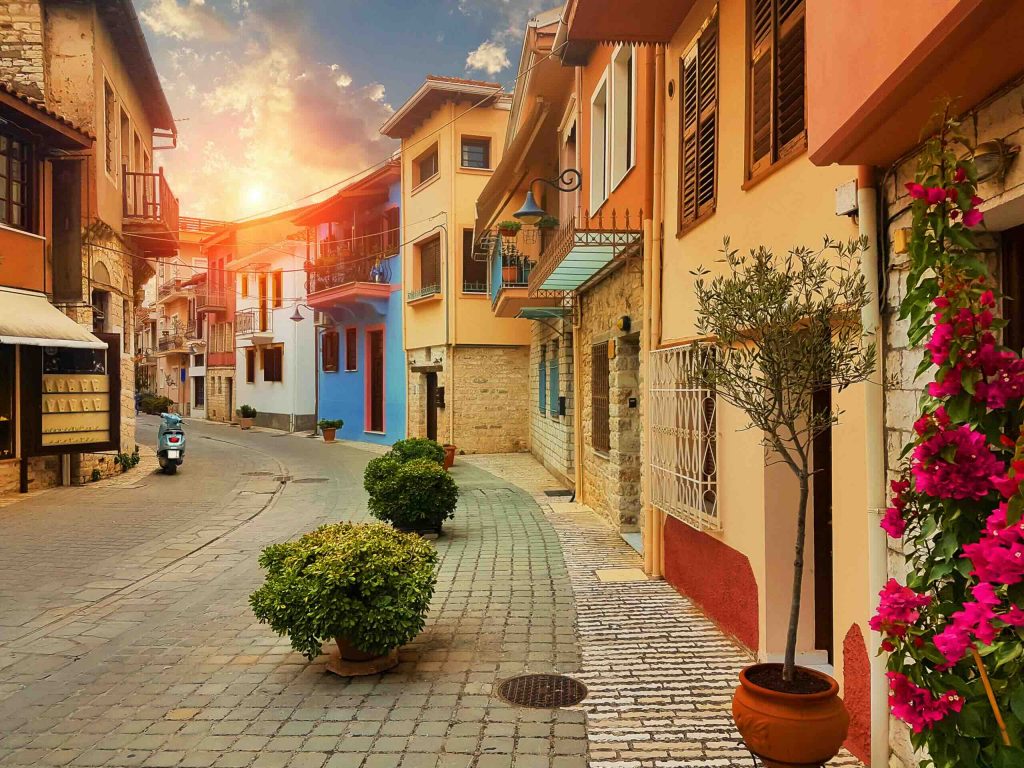 Ioannina,City,Old,Tranditional,Pedestrian,Street,Called,Soutsou,In,Greece