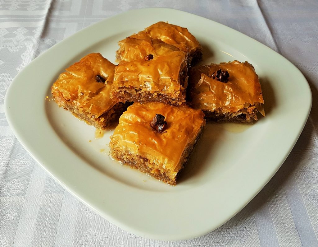 Που να φάτε στη Μακρινίτσα (ακόμα και γλυκό)