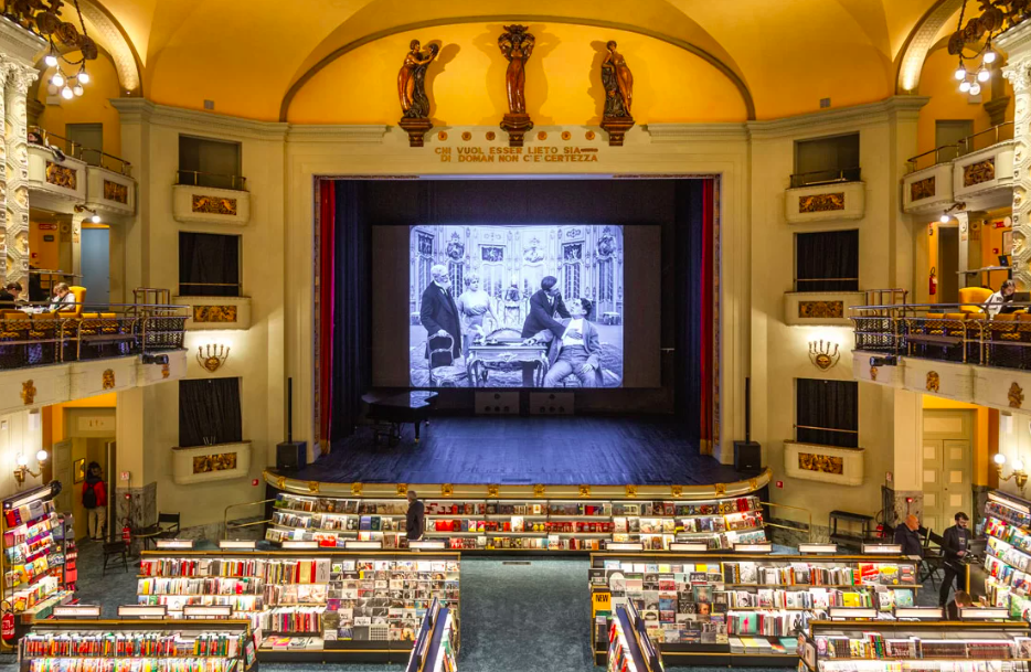 Giunti Odeon: Nuova libreria-cinema a Firenze