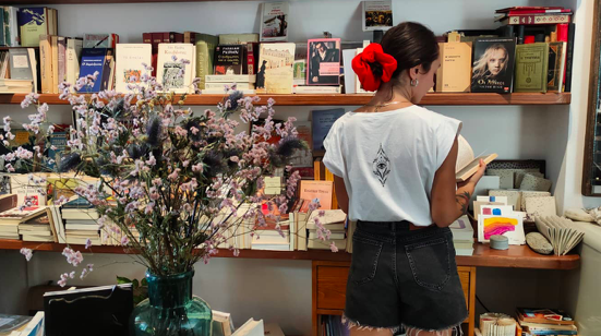 bookstores-cyclades