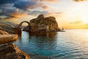 Υδρούσα η αρχοντική